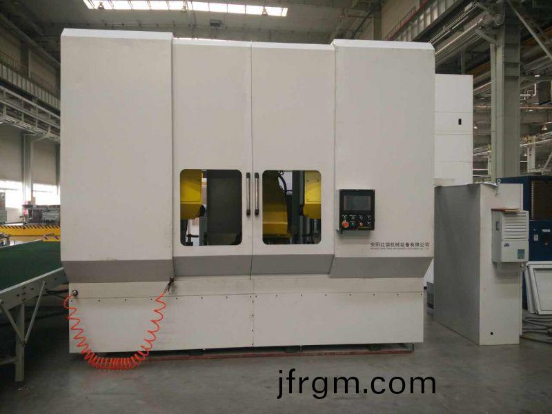 異型筦鋸切數(shu)控機牀